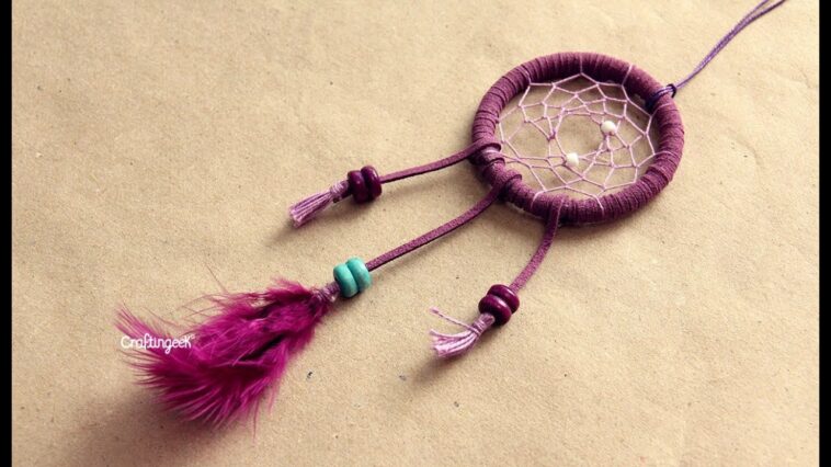 Atrapasueños // Dreamcatcher how-to | Craftingeek*