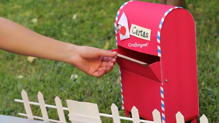 Haz tu propio buzon para cartas  // DIY Mailbox