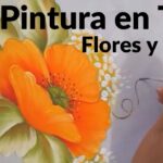 Pintura en Tela Flores y Hojas
