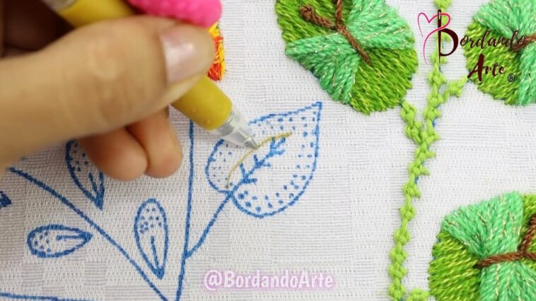 BORDADO FANTASÍA PUNTADA FÁCIL PARA BORDAR HOJAS | FANTASY EMBROIDERY EASY STITCH EMBROIDERY LEAVES