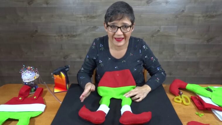 Bolsita navideña Grinch. Yasna Pino . Casa Puchinni. Incluye moldes.