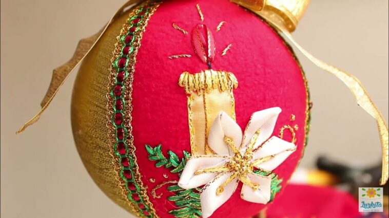 Bordado a mano Navideño con  cintas /Bolas o esferas/Embroidery Christmas Ornaments