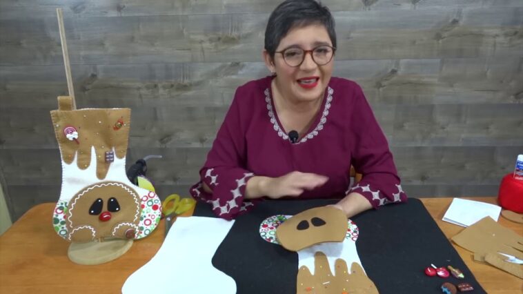 Bota navideña con galletas, Yasna Pino. Casa Puchinni. Incluye moldes.