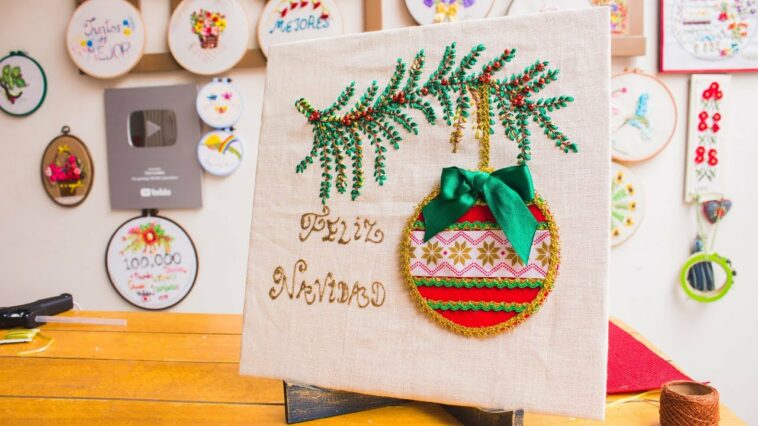 Cuadro Navideño, bordado a mano/Reutilizando un Cd/Hand embroidery special Christmas ornaments