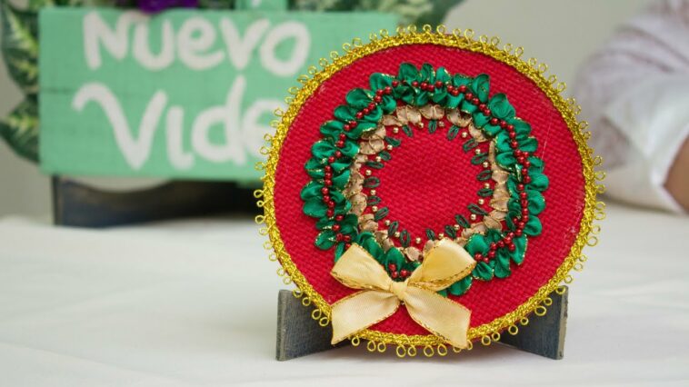 DIY/ADORNOS de NAVIDAD  REUTILIZANDO un CD y Bordado a mano/LINDO Y FACIL/Christmas Ornaments