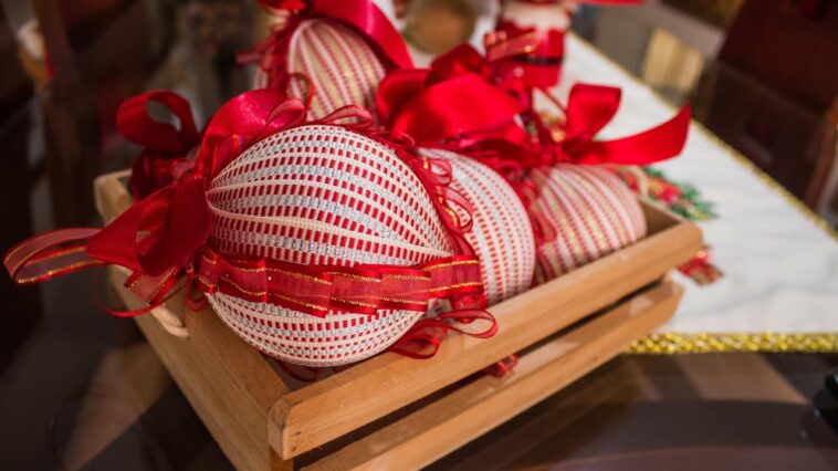 Decora tu casa en navidad con estas lindas bolas navideñas