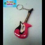 Cómo Hacer un LLAVERO con FORMA DE GUITARRA en MDF - Solo Corte en caladora de banco