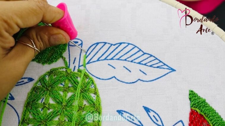 BORDADO A MANO PUNTADAS FÁCILES PARA HOJAS PEQUEÑAS | HAND EMBROIDERY EASY STITCH FOR LEAVES