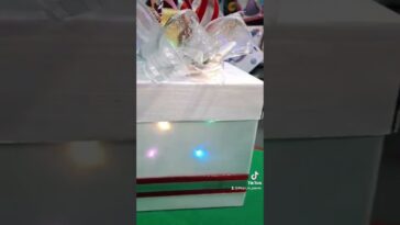 caja navideña con luz led