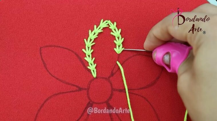 BORDADO A MANO PUNTADAS FÁCILES PARA PÉTALOS DE FLORES | HAND EMBROIDERY EASY STITCH