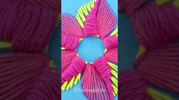 Bordado de flores en relieve #bordandoarte #embroidery #stitching #bordadofantasia #bordar #puntadas
