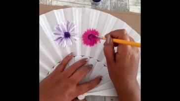 Cómo Pintar un Abanico con Margaritas