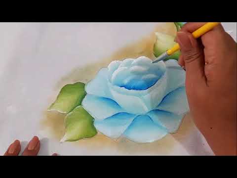 Cómo Pintar una Rosa Azul