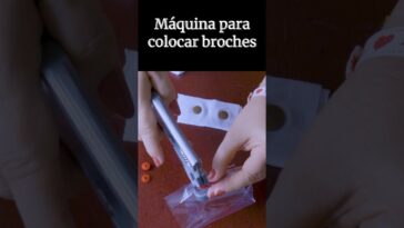 Cómo usar la máquina para colocar broches: Ya disponible en mi canal de YouTube?▶️#conluzkita