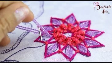¡WOW! BORDADOS DE ROSAS Y JARRON CON PUNTADAS FACILES #handmade #embroidery #bordandoarte