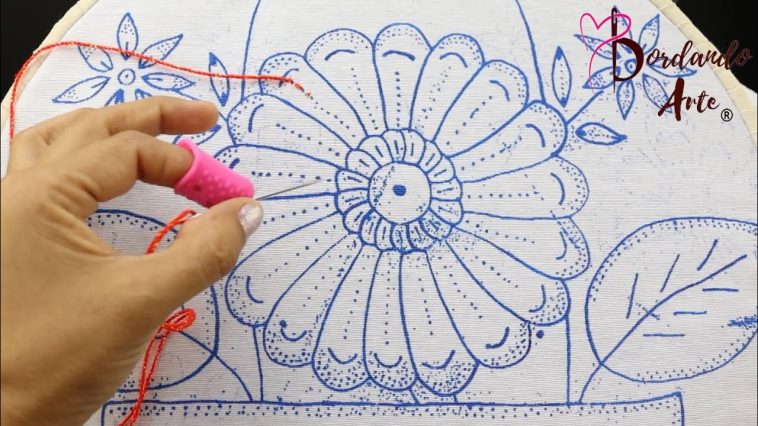 Wow‼️😱PUNTADA FÁCIL Y RÁPIDA PARA BORDAR FLORES GRANDES👌 #handmade #embroidery #stitching #flowers