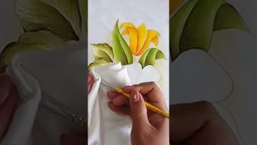 Como Pintar Flores en Tela