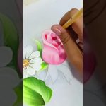 Como Pintar una Flor Rosa Sobre Tela