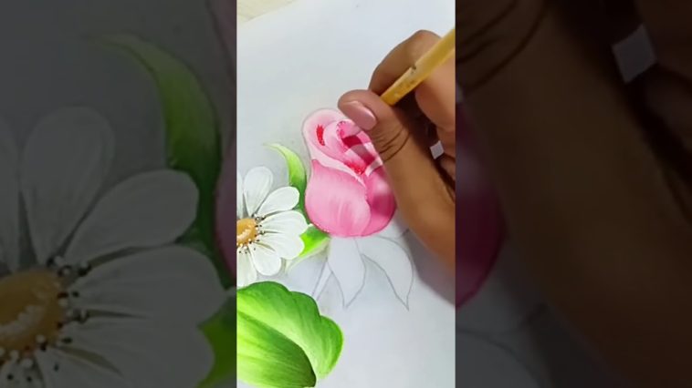 Como Pintar una Flor Rosa Sobre Tela