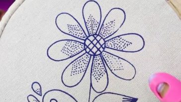 Wow‼️FÁCIL Y BONITA PUNTADA PARA BORDAR🌸FLORES BICOLOR 😱 #handmade #stitching #embroidery